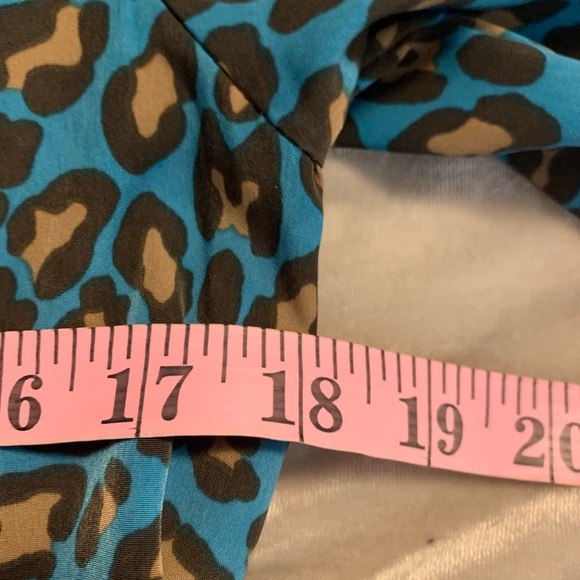 Peach love Tribal Print Tunic Dress sz m EUC B60 - Picture 4 of 5